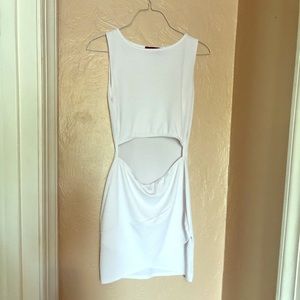 Super cute white dress!